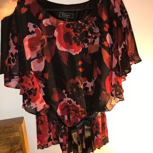 Beautiful like-new Dress Barn red floral blouse